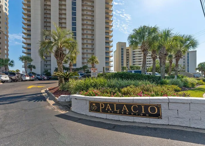 Holiday home Palacio 1704 *